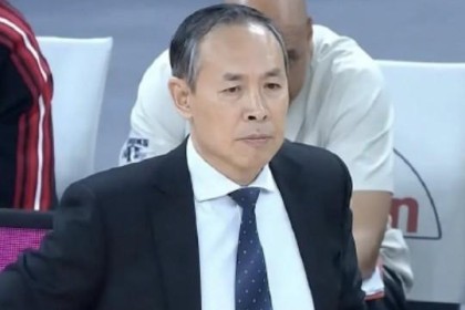 开云体育中心-许利民：如此困难的情况下大家坚持到了最后，取胜全靠精神力